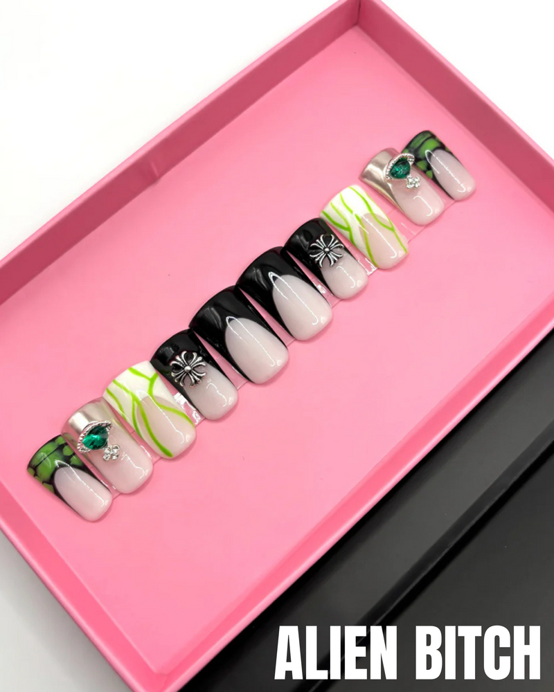 Luxe Nails